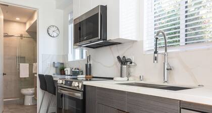 Scandinavian-Style 1BR Apartment BUILT 2024 (p81)