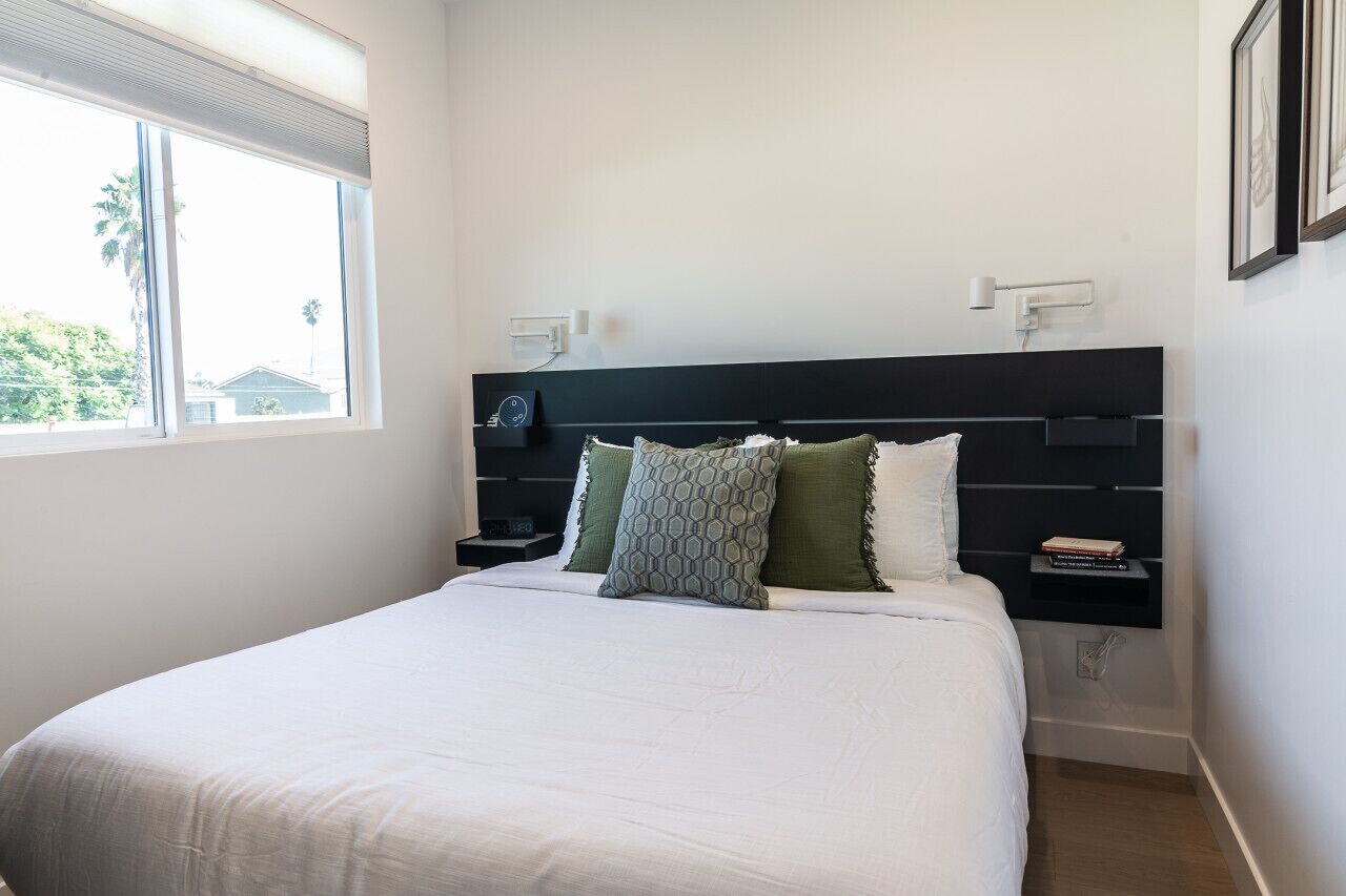 1 habitación, escritorio, tabla de planchar con plancha y wifi gratis 