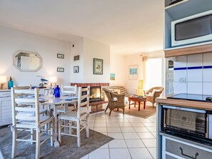 Interior - Les Goélands by Interhome (Cabourg)