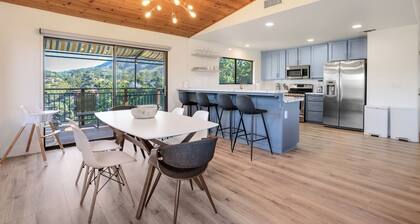 Surf Shack at Lake Nacimiento with Private Slip!