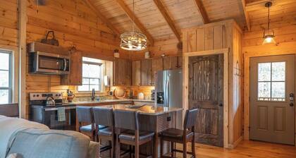 Pinhoti Ridge Retreat Cabin 4, Ridgeview