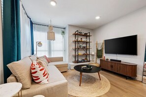 Smart TV - Keep Austin Cozy! - Central Retreat (Austin)