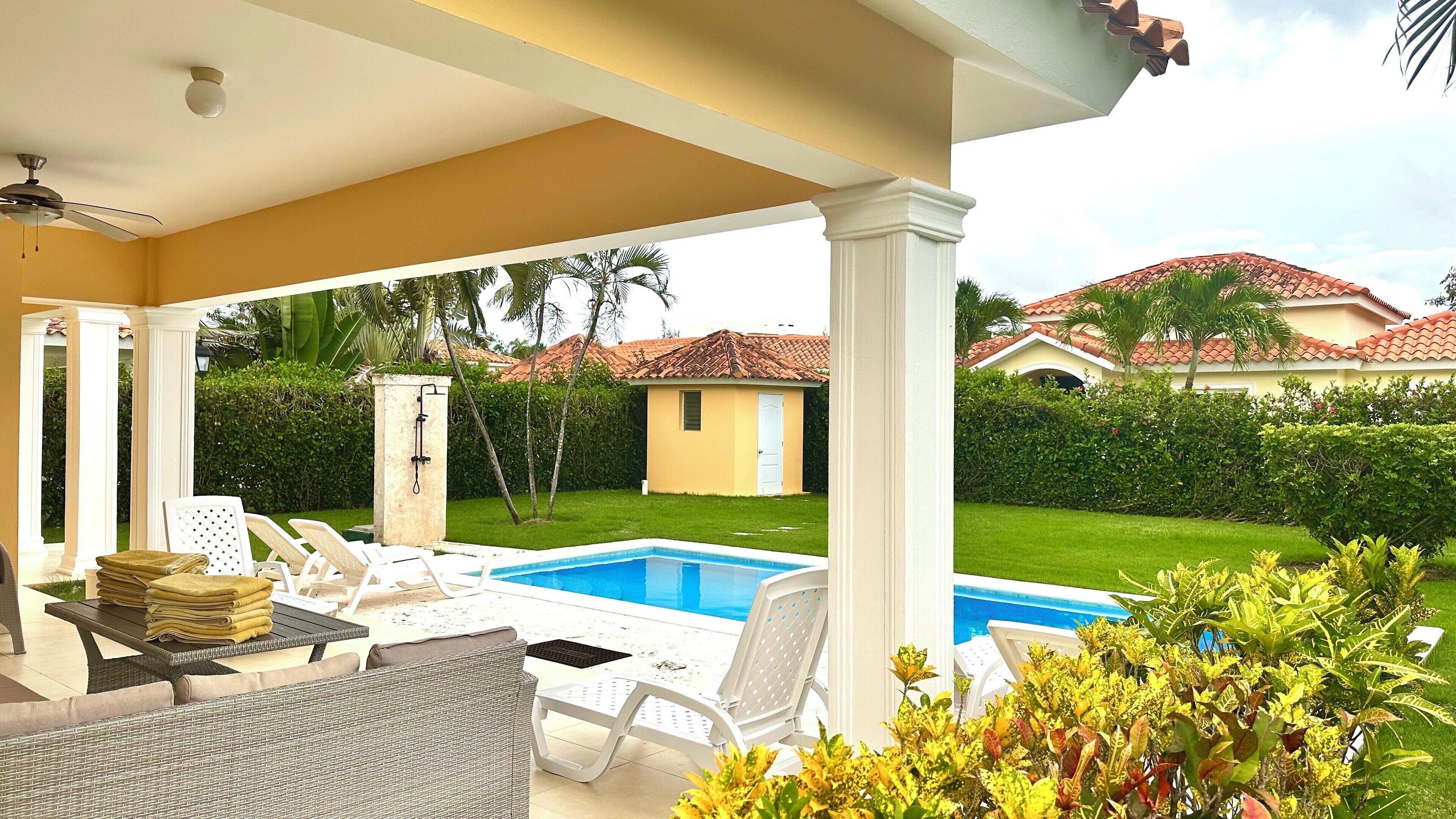 Klassieke villa, patio, uitzicht op tuin | Terras