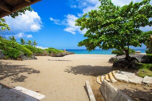 Privat strand i närheten och strandhanddukar