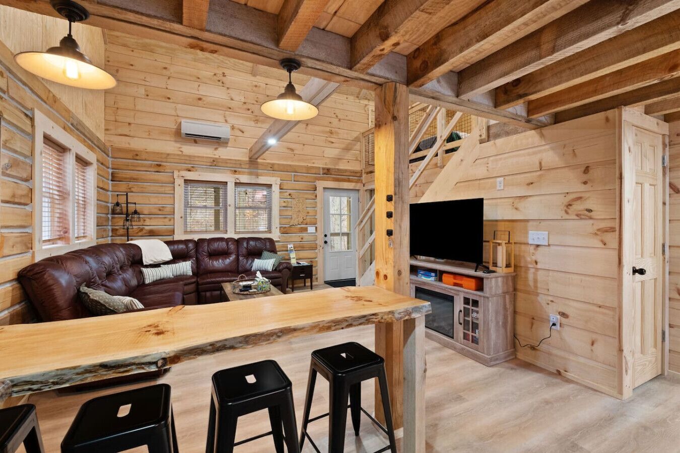 Smart TV y futbolito 