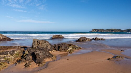 Rosa-Tranquil Retreat Near Malua Bay Beach