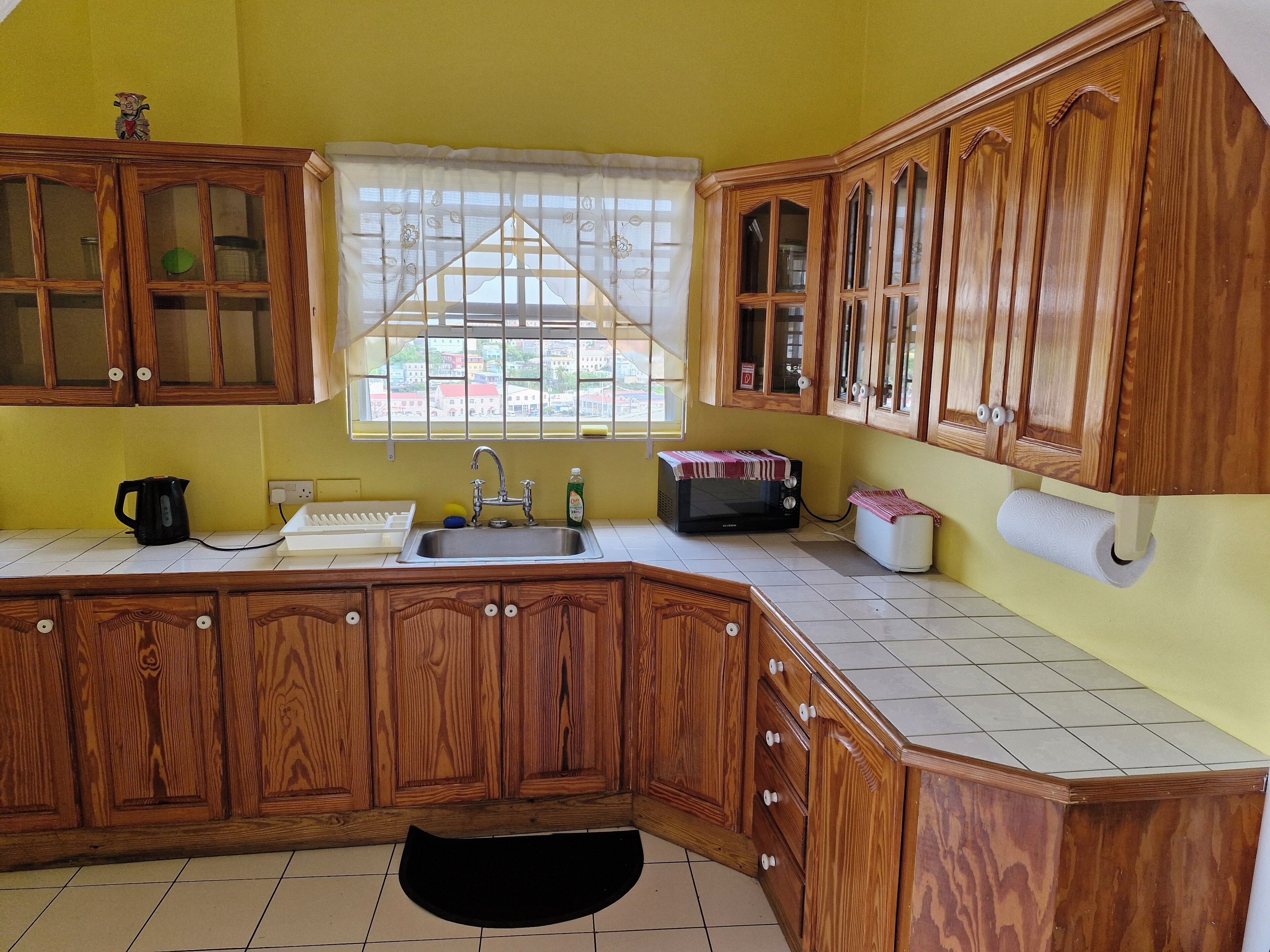 Microwave, stovetop, coffee/tea maker, electric kettle