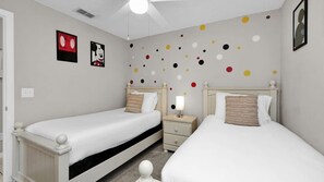 5 soverom, strykejern/-brett, reiseseng for barn og wi-fi