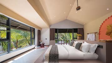 Luxury Double Room, Garden View | Desk, blackout curtains, iron/ironing board, free WiFi