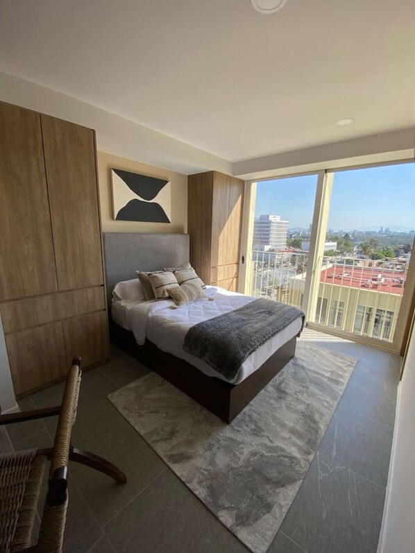 1 soveværelse, skrivebord, strygejern/strygebræt, Wi-Fi