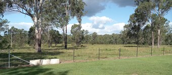Cosy Country Cottage in Bungadoo. One-bedroom quiet accommodation.