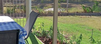 Cosy Country Getaway Bungadoo.A/C 35 Minutes to Bundaberg. Self-contained& Quiet