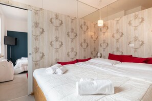 1 habitación, tabla de planchar con plancha y wifi