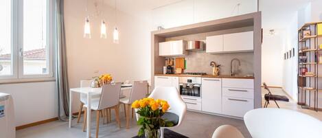 Uuni, liesi, astianpesukone