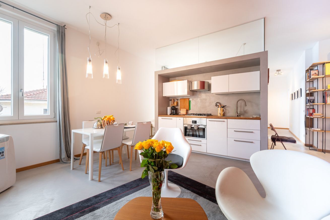 Ovn, kokeplater og oppvaskmaskin