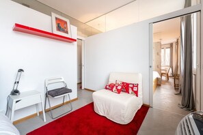 1 bedroom, iron/ironing board, WiFi