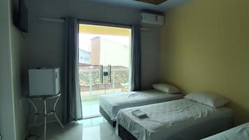Comfort Triple Room, Courtyard View | Laptop workspace, free WiFi