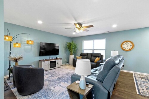 Family Retreat 5 Minutes From Grand Park Sports Campus