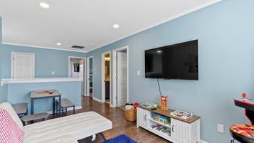 Älytelevisio, videopelejä, tulostin