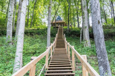 A-Frame on Tims Ford Lake Private Boat Dock