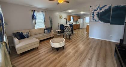 Blue Jay’s Nest
3bed/2bth, quick access to Hwy 29