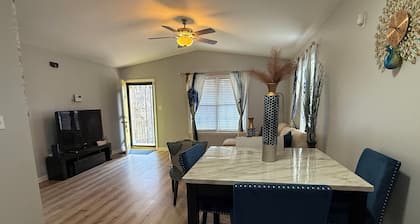 Blue Jay’s Nest
3bed/2bth, quick access to Hwy 29