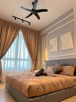 2 bedrooms, iron/ironing board, WiFi - #Netflix #Cuckoo Troika Kota Bharu Homestay 0118 (Kota Bharu)