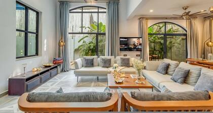Casa da Paz Luxury 4bhk Villa Near Morjim Beach