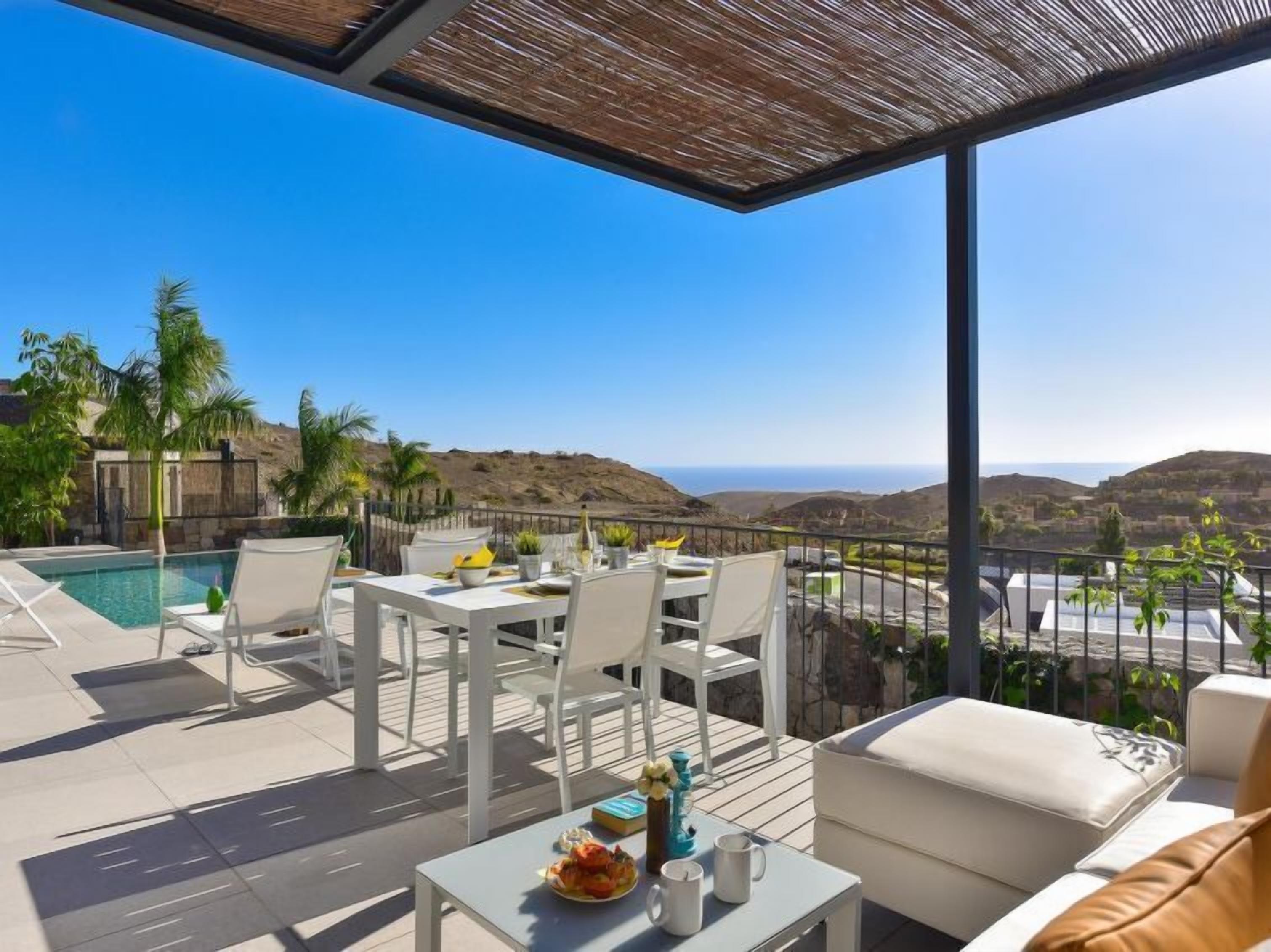 Villa, 2 Bedrooms, Terrace | Outdoor dining
