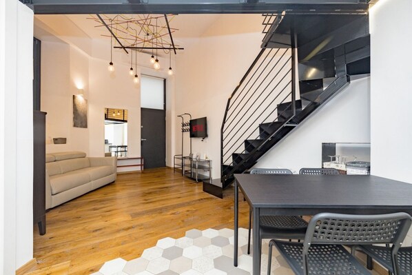 Interior - NoLo Loft Apartment - Milano (Milano)