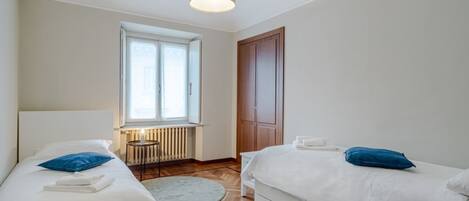 3 chambres, fer et planche Ă repasser, Wi-Fi, literie fournie