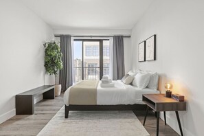 2 chambres, fer et planche à repasser, Wi-Fi, draps fournis