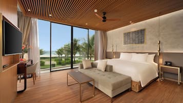 Luxury Double Room | Premium bedding, pillow-top beds, minibar, in-room safe