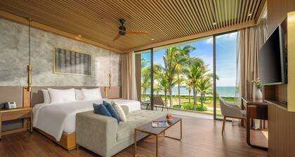 Aqua Vista Hoi An Beachfront Villas