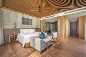 Ropa de cama de alta calidad, colchones con pillow-top y minibar