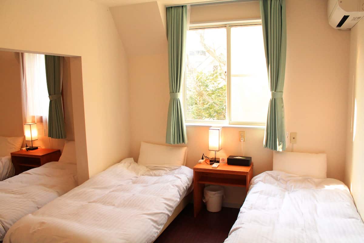 Comfort Quadruple Room, Multiple Beds, Non Smoking, Courtyard Area | Down duvets, free WiFi