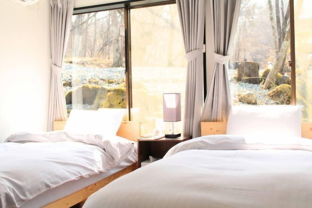 Down duvets, free WiFi