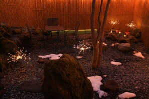 Japanese garden - Sai no Yado Fusen (Yamanakako)