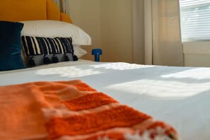 2 chambres, bureau, Wi-Fi gratuit, draps fournis