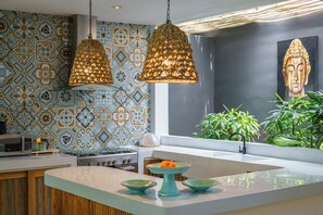 Fridge, coffee/tea maker - 5 Star Villa with 5 Bedrooms, Bali Villa 2178 (Bali)