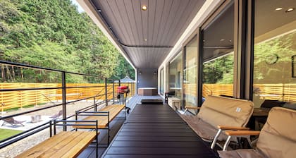 IZA GLAMPING Chihaya-Akasaka Village