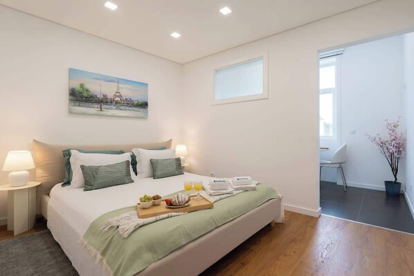 1 bedroom, iron/ironing board, free WiFi, bed sheets