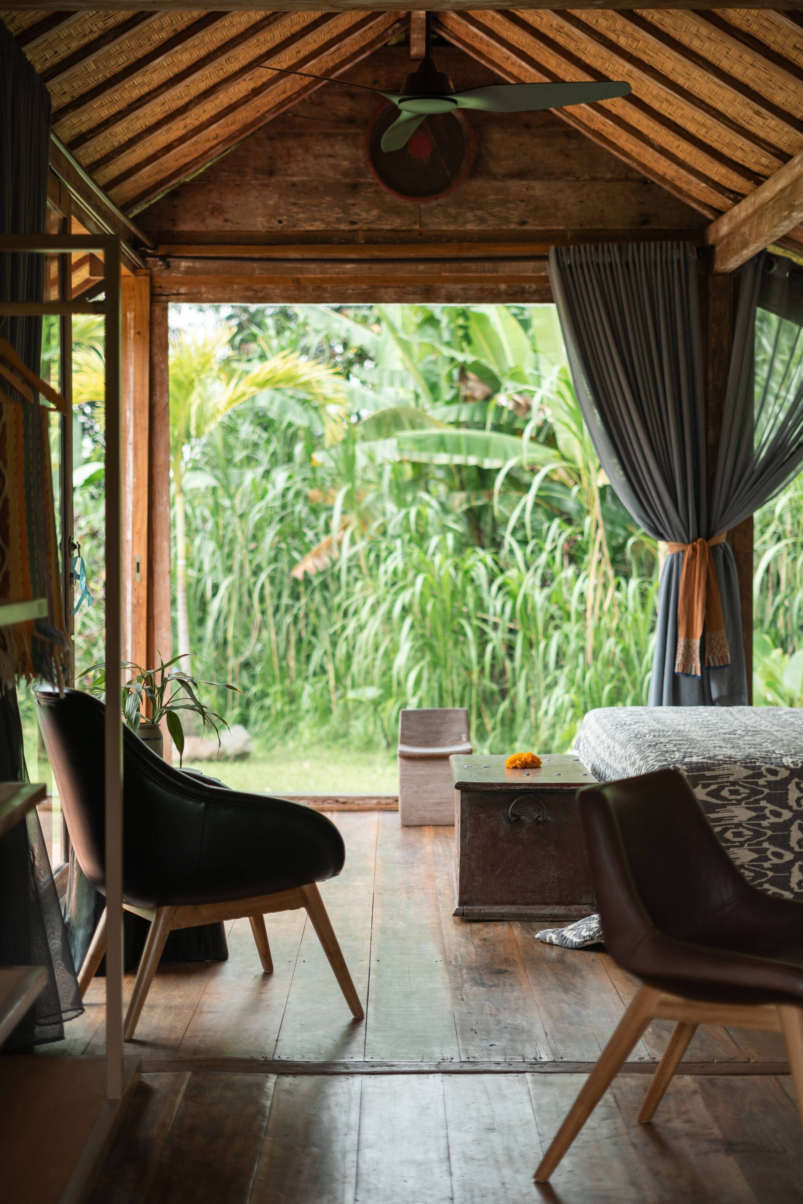 Deluxe Double or Twin Room, Garden View | Free cribs/infant beds, free WiFi, bed sheets