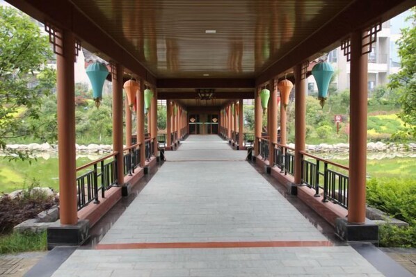 Property grounds - Tianlu Hotel (Shangnan)