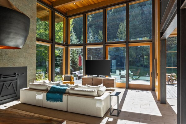 Interior - This modern mountain residence is located in Jackson Hole, Wyoming. (Jackson)