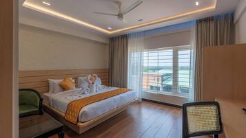 Executive Room, Garden View | Desk, laptop workspace, free WiFi, wheelchair access