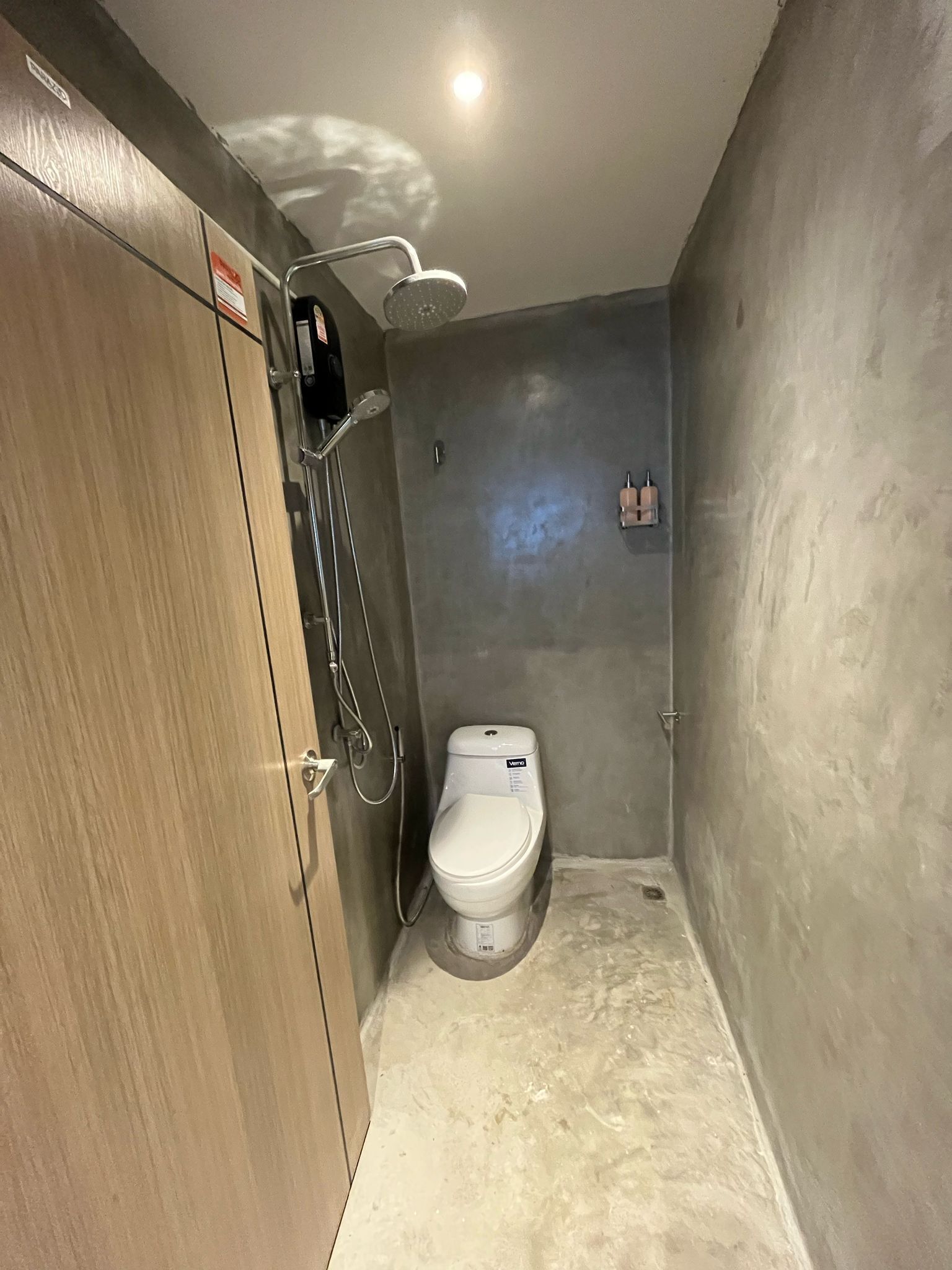 Double Room, 1 Queen Bed, Non Smoking | Free WiFi