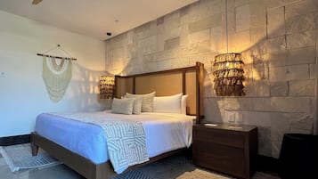 1 bedroom, premium bedding, down duvets, in-room safe