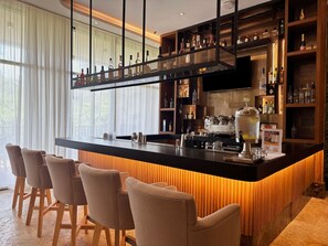 Snack bar
