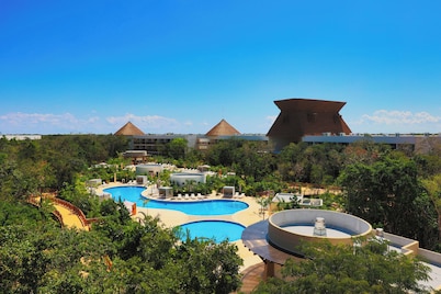 Hotel Mundo Maya Tulum